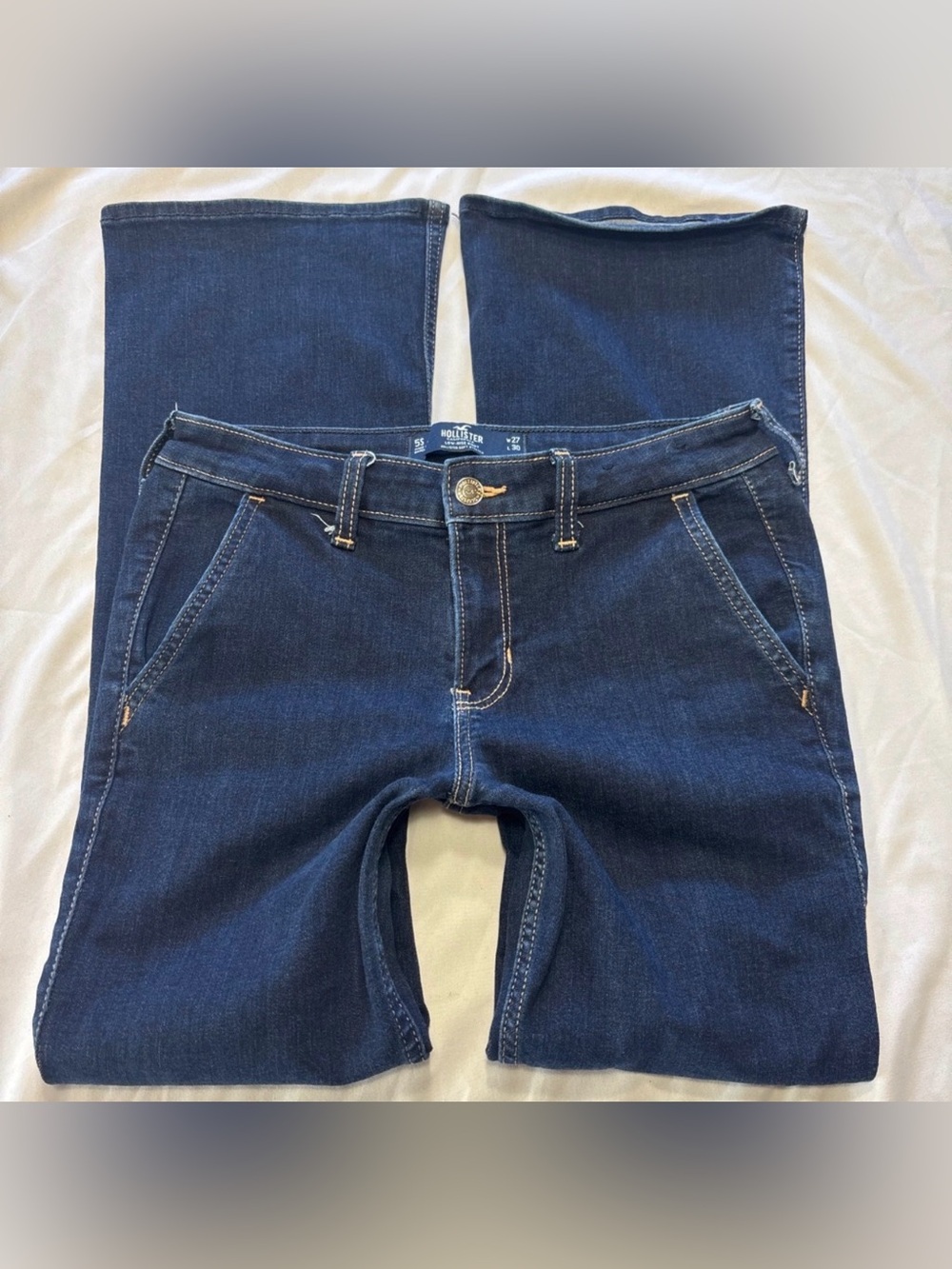 Hollister Women’s Dark Indigo Bootcut Jeans